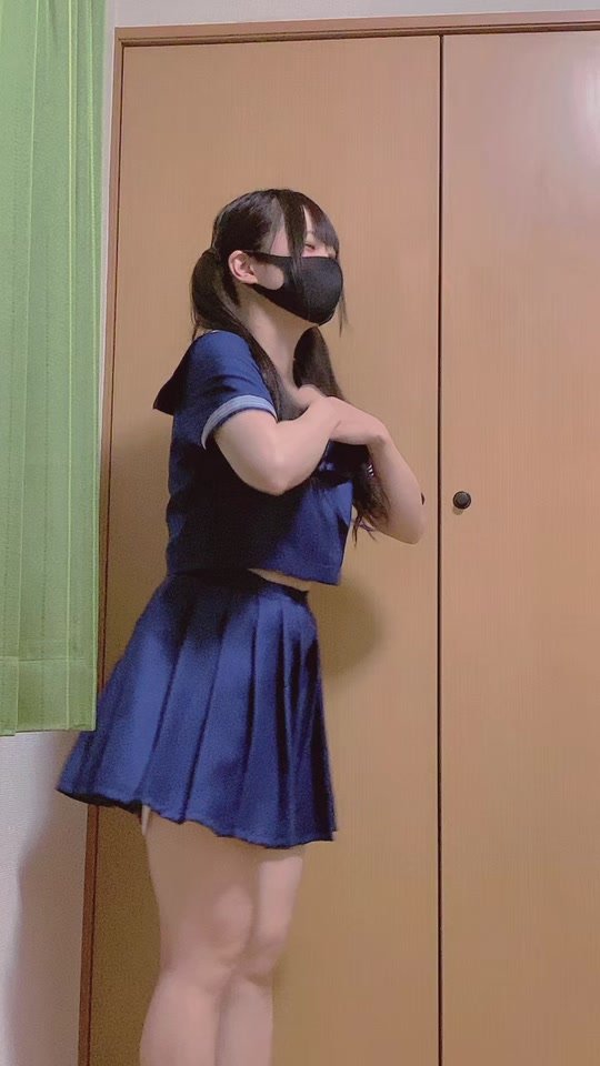 最後、何とか言わないでね🙂　#踊ってみた #制服 #むちむち #コスプレ #ツインテール
