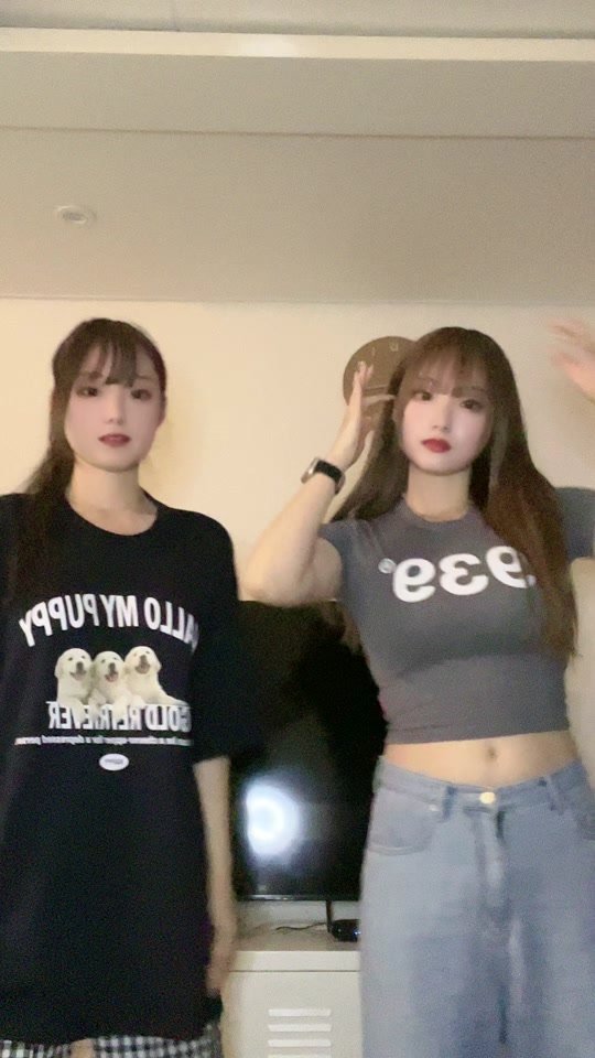 へたっぴ😂😂#双子 #twins @じゅんなJUNNA♊️👯 @ゆうな♊️👯유나