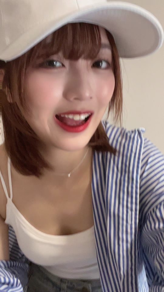 前髪伸びてきた
