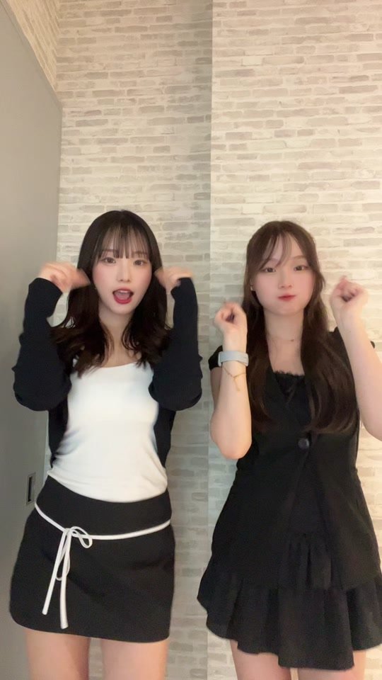 2人でプリクラ撮った〜@じゅんなJUNNA♊️👯 @ゆうな♊️👯유나