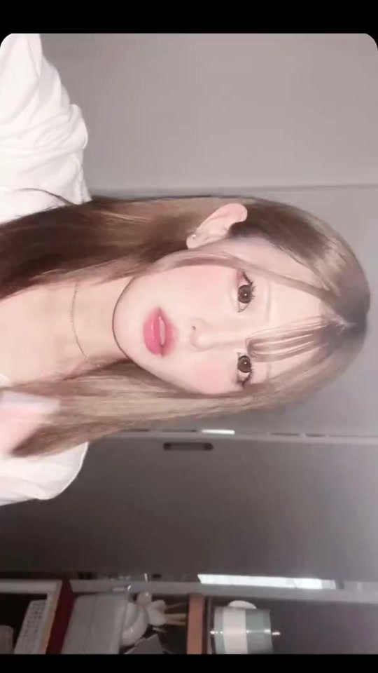 顔が赤いのはチークのせいです