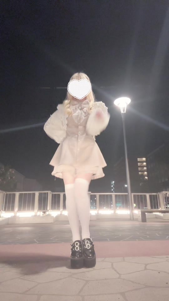髪の毛巻いたことなさすぎて迷走中です。#量産型 #地雷系