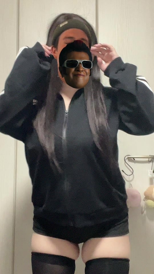 昨日夜遅くまでおそうじしてたから今起きたぜ🤷🏻‍♀️#おすすめ #バズりたい #fyp #fypシ #運営さん大好き