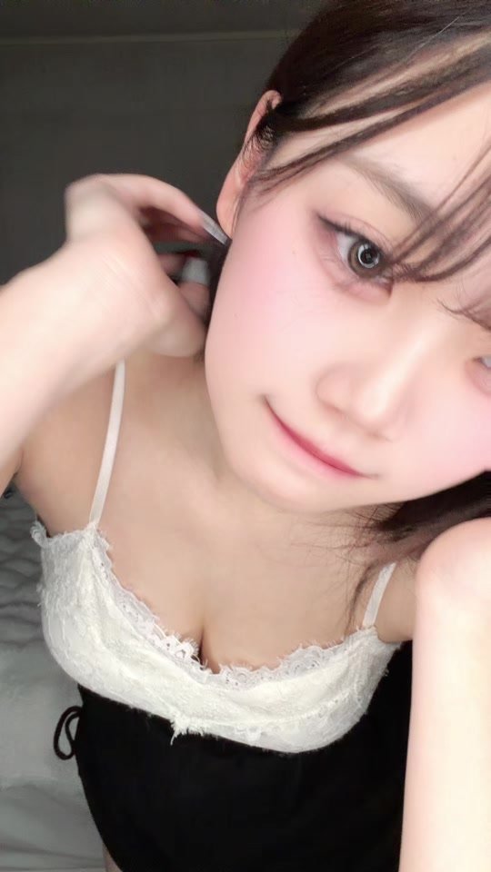 ゆいぴすちゃんの必殺技【ウケる】これから困ったら使おっと笑#ラストコール #05년생 #fyp #おすすめにのりたい #ウケる