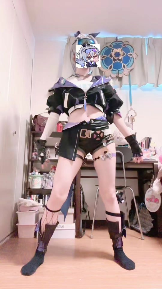 頑張って練習したやつより軽めなやつのほうが伸びるのWhy🥹🥹🥹 #cosplay #コスプレ #コスプレで踊ってみた #崩壊スターレイル #honkaistarrail #銀狼 #wildwolf