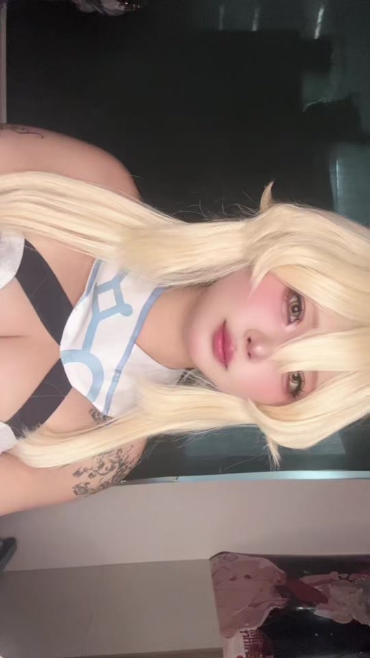 髪飾り無くした(^_^;) #Cosplay #Genshin #lumine #fyp