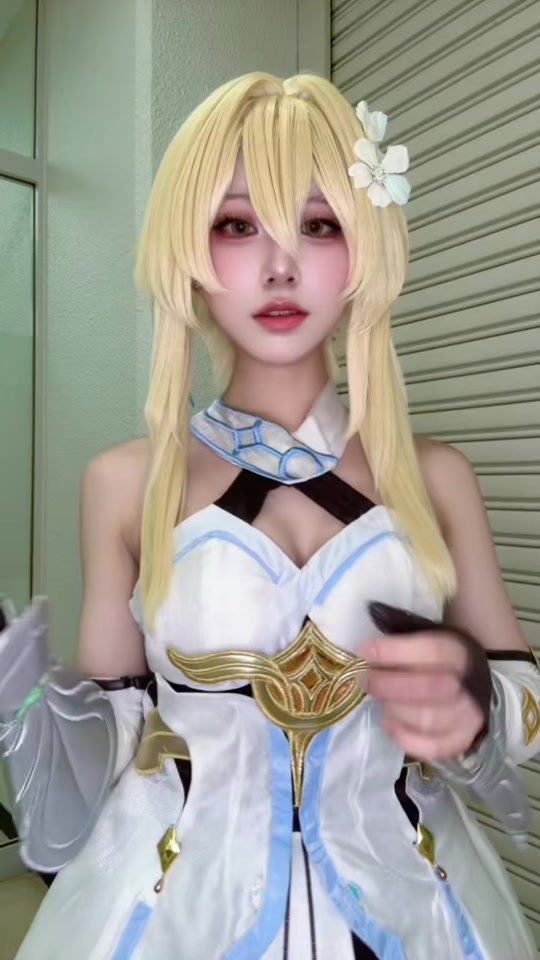 蛍ちゃん初出しです‎🤍 #蛍コスプレ #原神コスプレ #genshinimpactcosplay #luminecosplay