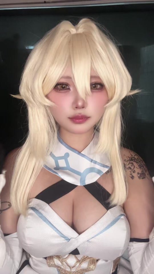 毎日頑張って生きてるもんჱ̒ ᴖ⩊ᴖ ） #Cosplay #Genshin #lumine #fyp