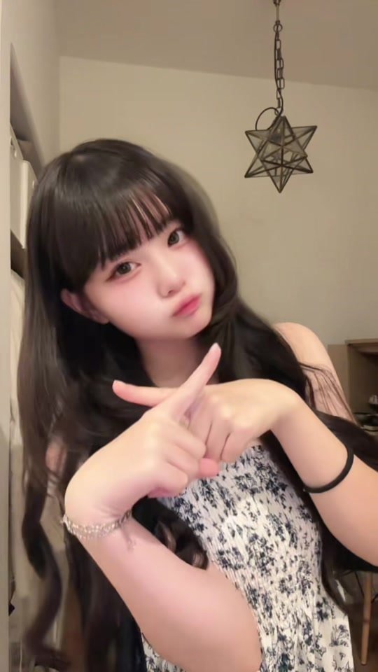 よくわかんない時間に投稿してみる#fyp #おすすめ