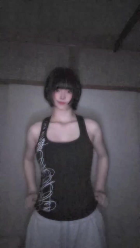 キャミ系の服着ると親友が喜ぶ #16歳 #音楽 #fyp @きめ
