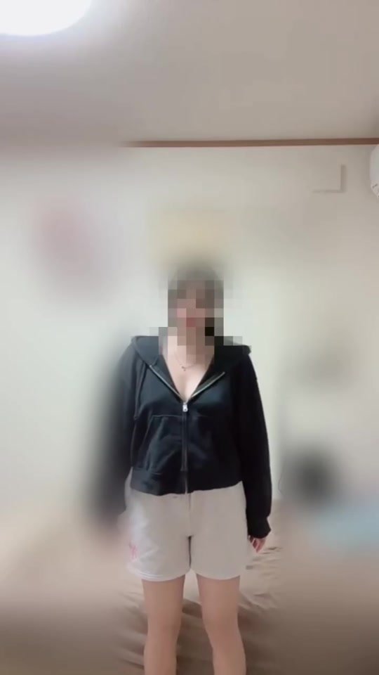 最近全然天気良くないよーー外出る気分になれない！服買いたいからみんな貢いで！#07 #ダンス #fyp #おすすめにのりたい